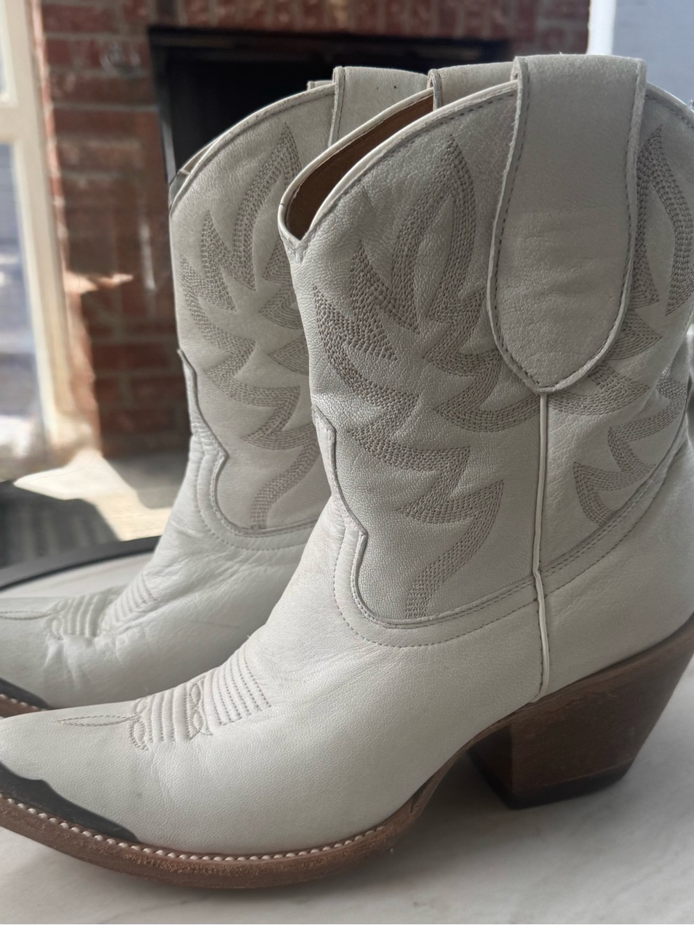 Idyllwind White Cowboy Boots Wheels Western Leather Ankle Miranda Lambert